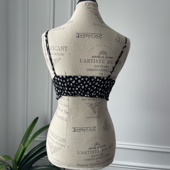 Kyla keyhole smocked cami - Picture 4 of 5